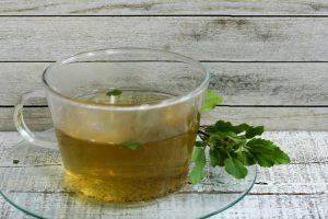tulsi-tea-in-a-transparent-cup
