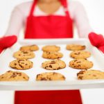 chocolate chip cookies – baking woman